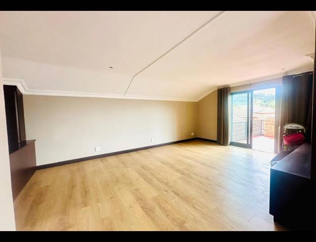 2 BEDROOM TOWNHOUSE FOR SALE IN MEYERSDAL